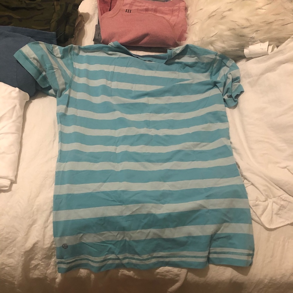 Lulu lemon men’s shirt